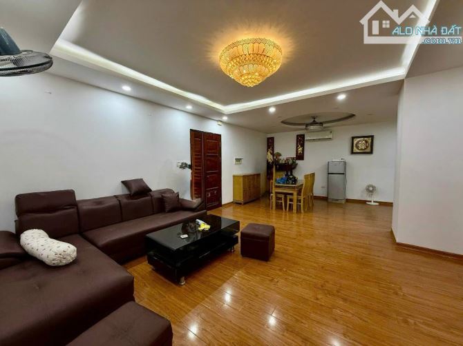 Căn hộ chung cư Nguyễn Ngọc Vũ - Trung Hòa - Cầu Giấy 110m2 - 7.5 Tỷ - 2