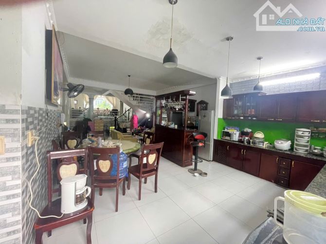 Biệt thự mini mặt tiền ngay Hương Lộ 2 Bình Trị Đông 7x26m có hầm nhỉnh 13tỷ - 2