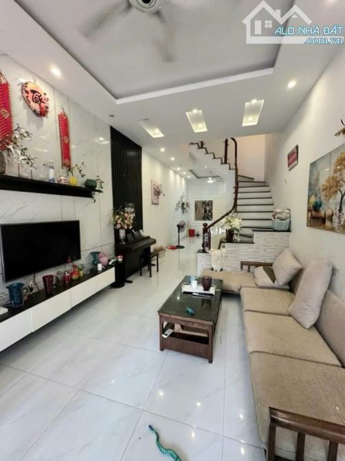 HỒ TÙNG MẬU - TRẦN BÌNH - SỔ PHÂN LÔ - Ô TÔ VÀO NHÀ - VỈA HÈ DỪNG ĐỖ NGÀY ĐÊM - KINH DOANH - 2