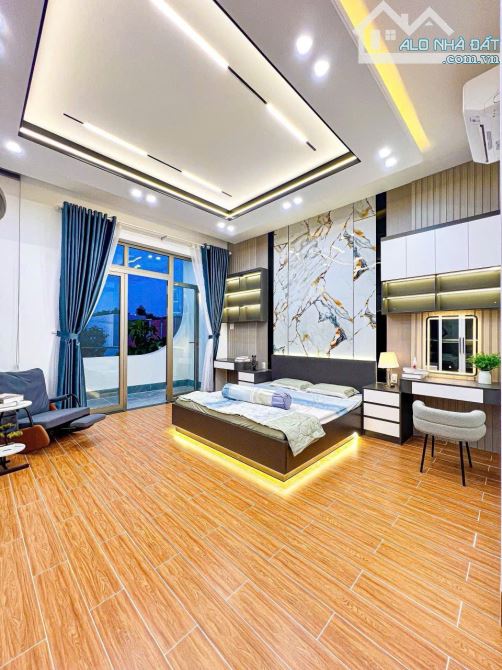 NẮM CHÍNH CHỦ BÁN NHÀ 3 TẦNG MẶT TIỀN ĐƯỜNG D4 KHU HỒNG LOAN - 25