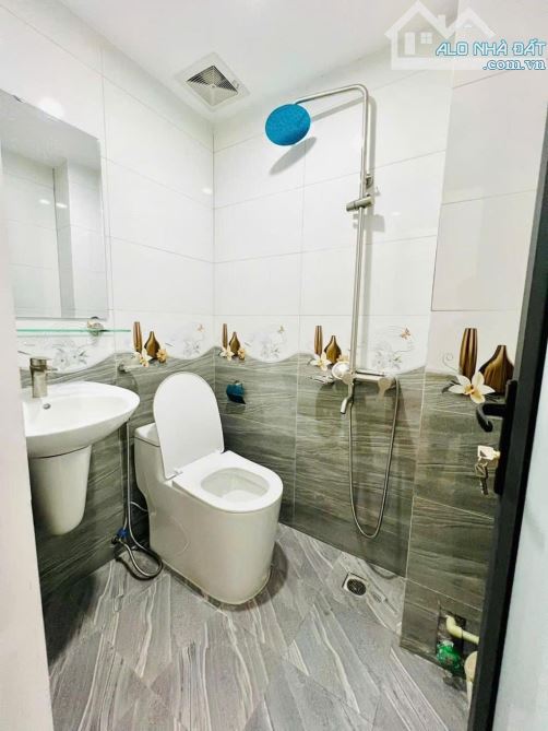 Bán nhà phố Nguyễn lương bằng tt đống đa fun nội thất đẹp - 3