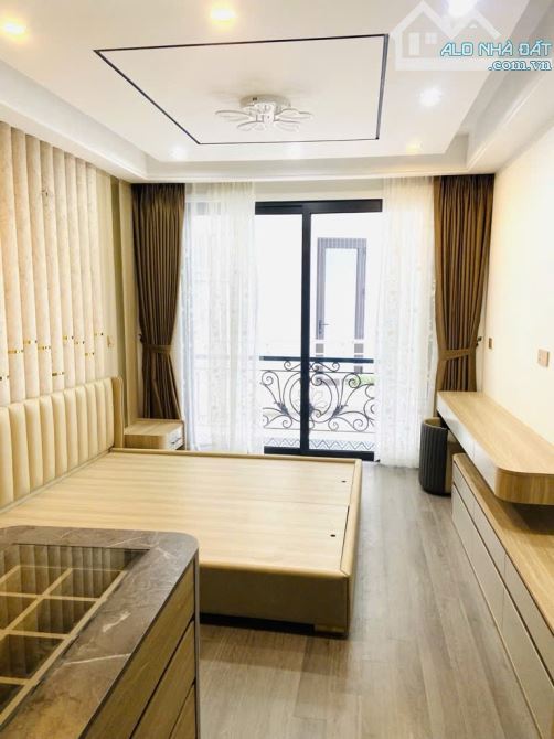 ĐỘI CẤN - NHÀ ĐẸP 6 TẦNG THANG MÁY - FULL NỘI THẤT - SỐNG TRUNG TÂM TIỆN ĐỦ THỨ - 3