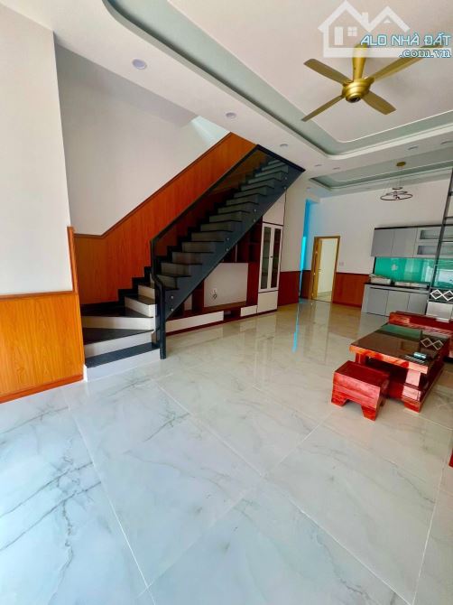 Bán nhà 1lầu 1trệt sổ riêng Phường Thống Nhất ( Trấn Biên) - 3