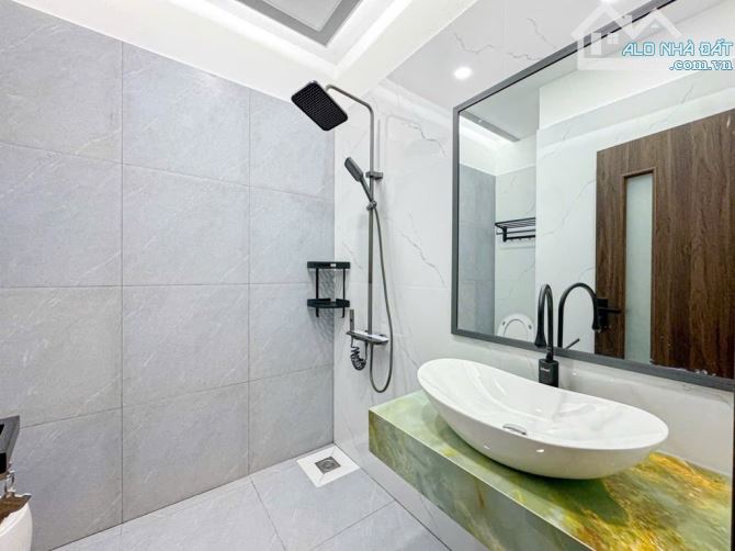 BÁN NHÀ TRẦN XUÂN SOẠN - QUẬN 7 - 60M2 - 4 TẦNG - NHỈNH 8 TỶ. - 3