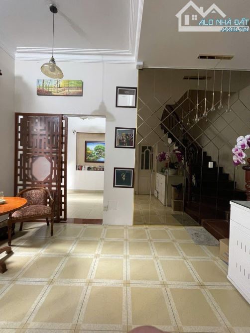 Bán gấp biệt thự HXH 75 Đặng Dung, p Tân Định, Q1, 8x8m chỉ 16 tỷ - 3