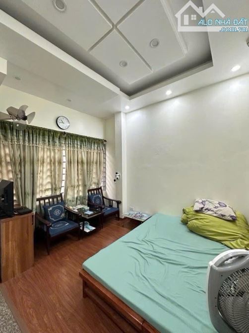 Hiếm ! Nhỉnh 9 Tỷ - Gần Phố - Dân Xây - Trung Tâm Quận Thanh Xuân - 51M, 5 Tầng. - 3