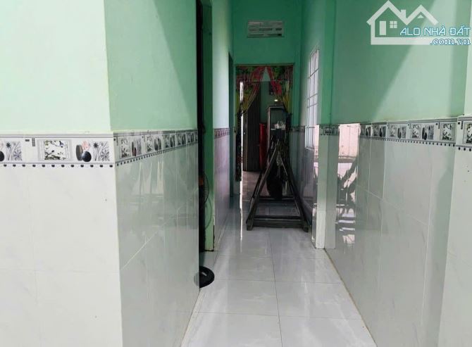 KHÓ KHĂN nên cần bán nhà c4 ở Thị Trấn Củ Chi 6x26 ( 159m2 ) 810 TRIỆU Sổ hồng riêng - 3