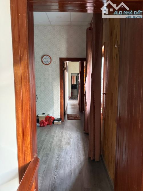 2 tầng 2 mặt kiệt 6m Ông Ích Khiêm - Hải Châu với giá 4ty hơn - 3