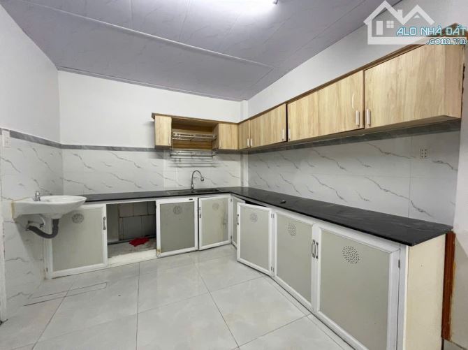 NHÀ GÁC LỬNG 52M2 – ÔTÔ TỚI CỬA - GIÁ CHỈ 3,45 TỶ CÒN TL HIỆP THÀNH Q12 GẦN HIỆP THÀNH CIT - 3