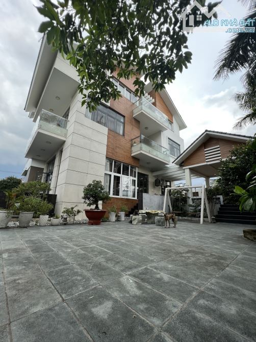 CHÍNH CHỦ BÁN GẤP - BIỆT THỰ 600M2 - 4 TẨNG - HÀ HUY GIÁP - THẠNH XUÂN - Q12. GIÁ: 36 TỶ - 3