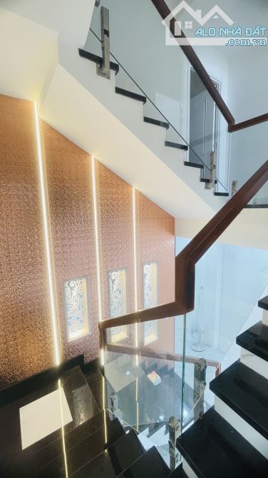 5x24 3 lầu hẻm ô tô 6m Trần Văn Hoàng, F9 Tân Bình. Giá 15 tỷ. - 3