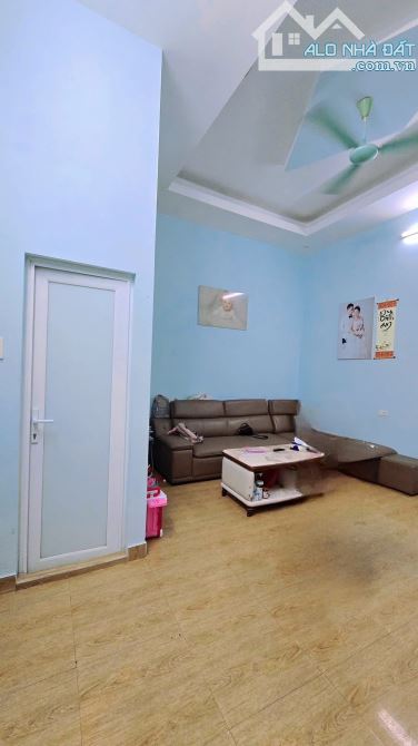 Hoàng Hoa Thám, 52m, Ngõ thông gần phố, Nhà dân xây đẹp, Sổ chính chủ, Giá đầu tư, Hiếm - 3