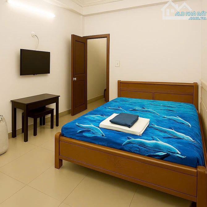 Bán nhà Quận 3 - Hẻm Ô tô Nguyễn Đình Chiểu - 4x14m - Cho thuê 5 Tầng 480 tr - Giá 9.8 tỷ - 3