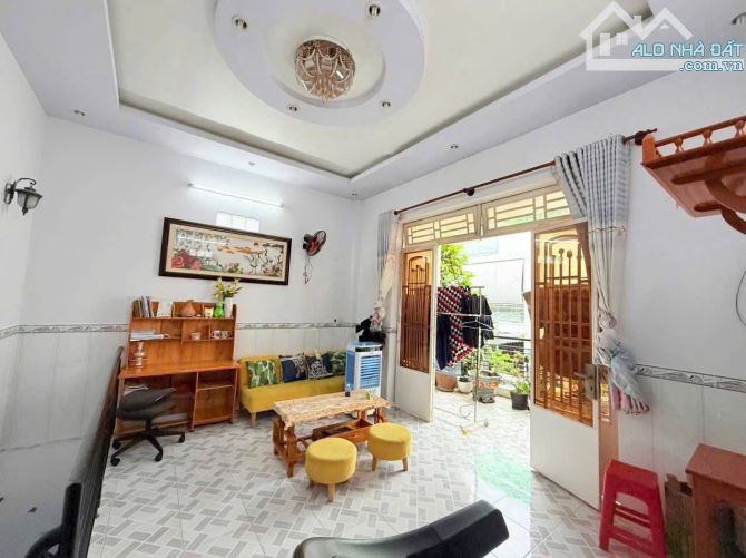 Bán nhà 1 trệt 1 lầu sổ riêng thổ cư p. Tân Phong - 3