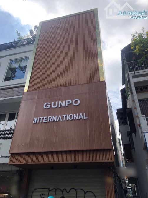 BÁN GẤP GÓC 2MT  ĐƯỜNG TRẦN HƯNG ĐẠO - P.CÔ GIANG - Q.1 KC,4 TẤM,4,2X20M2,GIÁ 49 TỶ - 3