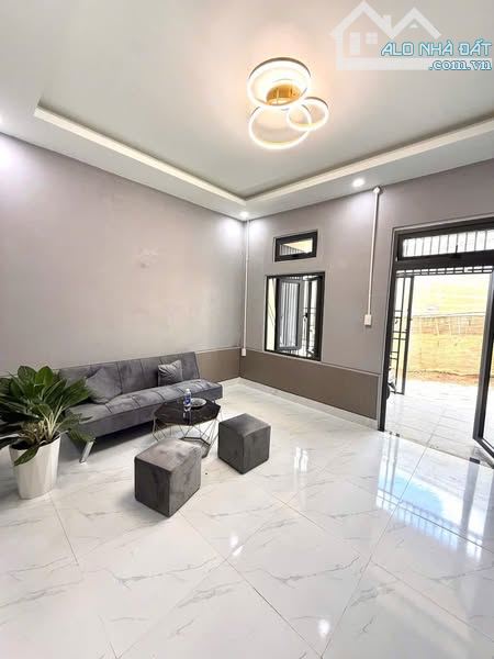 Bán siêu phẩm 1TY căn nhà Nguyễn Hữu Cảnh p8 Đà Lạt - 3