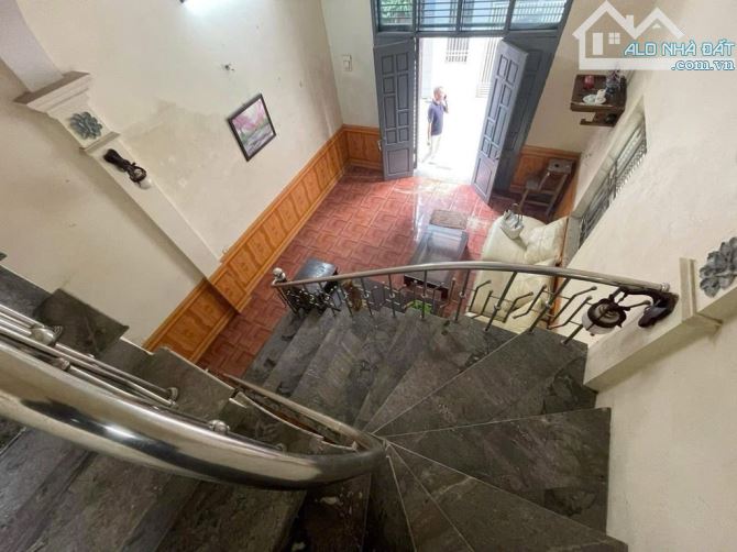 NHÀ CHẤT GIÁ ĐẦU TƯ – ĐƯỜNG PHÚC LỢI - 64M2 - Ô TÔ ĐỖ CỬA - 10M Ô TÔ TRÁNH, VỈA HÈ - 3