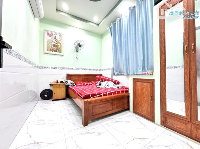 Bán Nhà 3 Tầng – 54m² – 4PN – Giá Chỉ 4.7 Tỷ  - Hẻm Xe Hơi - Linh Xuân Thủ Đức - 3