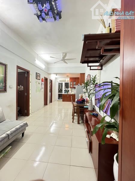 Bán gấp căn hộ chung cư 2PN 2VS, giá chỉ 3.39 tỷ, vị trí tòa CT6A KĐT Xa La, đủ tiện ích - 3