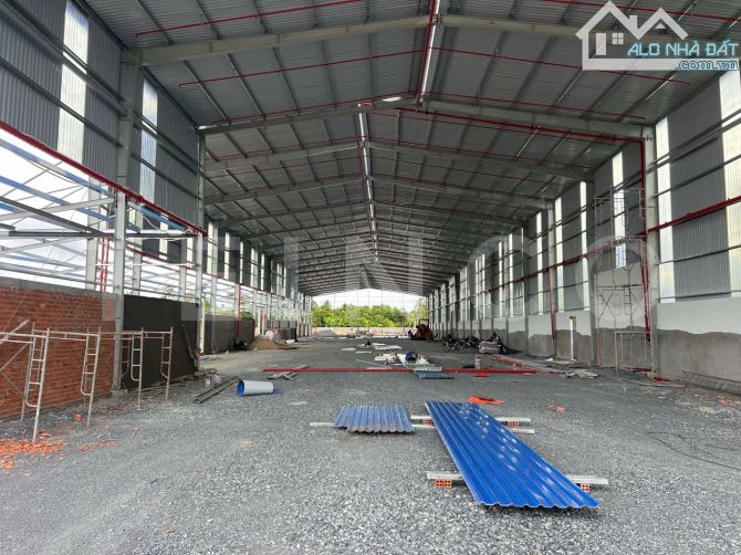Cho thuê kho xưởng 3.500m² có PCCC tự động và điện ba pha, đường Quốc Lộ 61C - 3