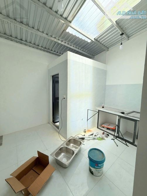 Giá Sốc Tới óc 700triệu Sổ Riêng Sẵn 102m2 Căn nhà nằm ngay Lê Minh Nhựt Củ Chi Bao Phí - 3