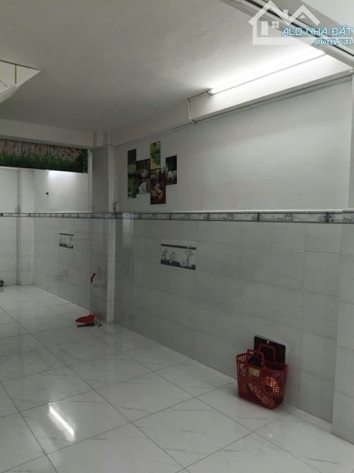 NHÀ 3 TẦNG HXH THÔNG NGUYỄN THỊ TẦN 50 M2 KINH DOANH - 3