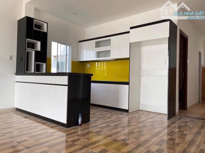 Chủ chuẩn bị định cư nước ngoài, gửi bán gấp căn nhà TTD 108m2 giá 730 triệu thương lượng - 3