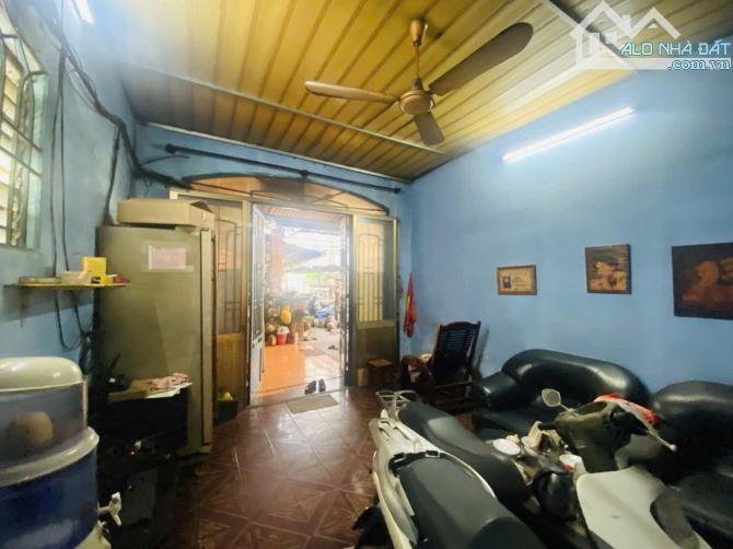 Bán Gấp nhà Lê Trọng Tấn BHH hẻm 4m 96m2 cấp 4 phù hợp xây mới Nhỉnh 4 tỷ - 3