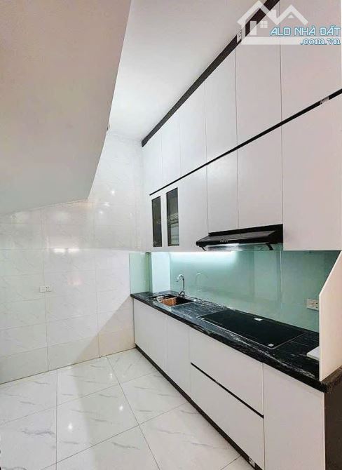 🔥HIẾM- PHỐ VIP ĐỘI CẤN- GẦN Ô TÔ- NỞ HẬU- FULL NỘI THẤT- 4 TẦNG- 39M2- 7.85 TỶ - 3