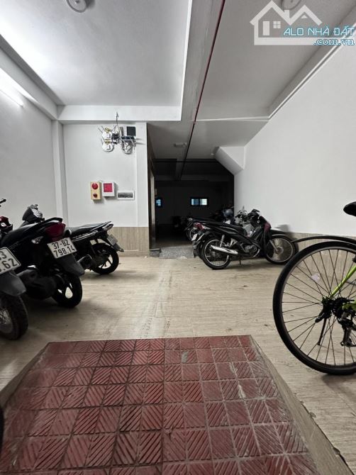 Bán căn hộ dòng tiền Triều Khúc 7 tầng 24 phòng Full nội thất hiện tại kín phòng dòng tiền - 3