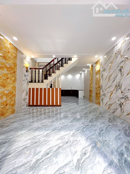 NẮM CHÍNH CHỦ BÁN NHÀ 2 TẦNG HẺM 138 TRẦN HƯNG ĐẠO - 3