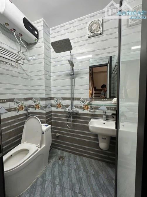 Bán nhà Xuân Đỉnh, 40m-5tầng, nhà đẹp, ô tô đỗ trong nhà, Hàng xóm Ngoại Giao Đoàn - 3
