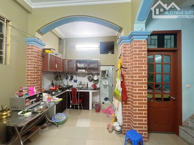 Nhà sân vườn 120m², thiết kế thoáng, ô tô vào tận cửa – giá chỉ 14 tỷ - 3