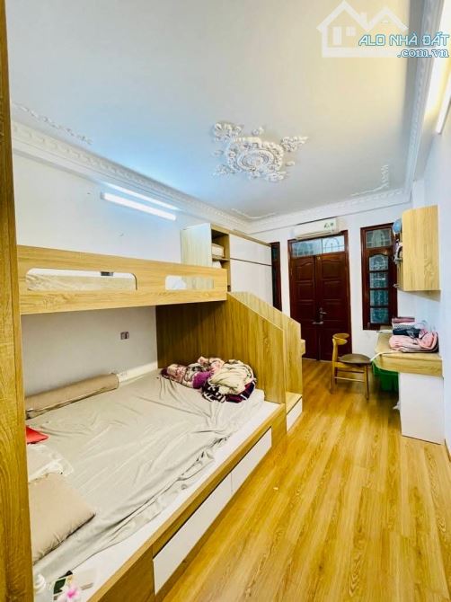 BÁN GẤP NHÀ Ô TÔ TRÁNH, phố Lê Trọng Tấn, Hà Đông, 41m chỉ 8 tỷ, CÓ THƯƠNG LƯỢNG - 3