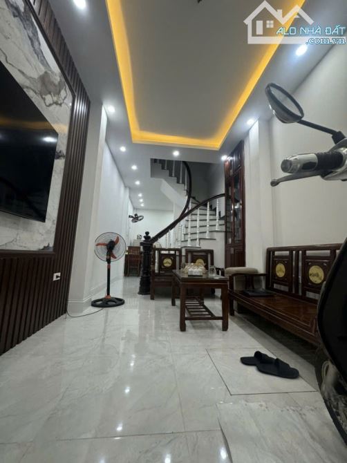 Quang Tiến 36m² × 5 tầng, full nội thất – giá chỉ 5.9 tỷ - 3