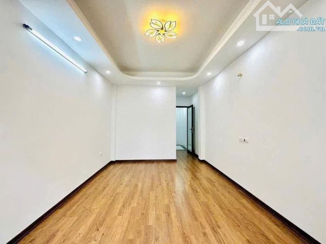 Ô TỖ ĐỔ CỬA, MỘT BƯỚC RA phố Vạn Phúc, Hà Đông, 45m 5 tầng nhỉnh 8 tỷ, CÓ THƯƠNG LƯỢNG. - 3