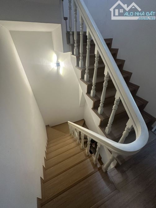 Bán nhà Đống Đa - phân lô - oto đỗ ngày đêm - 54m * 5T mt 4m giá 22.5 tỷ - 3
