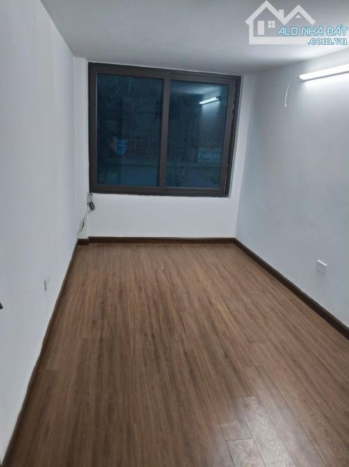 BAN Nha TRƯƠNG ĐỊNH – 34M² x 5 TẦNG – 6 PHÒNG NGỦ – NGÕ Ô TÔ - KINH DOANH–CHỈ  5.95TỶ. - 3