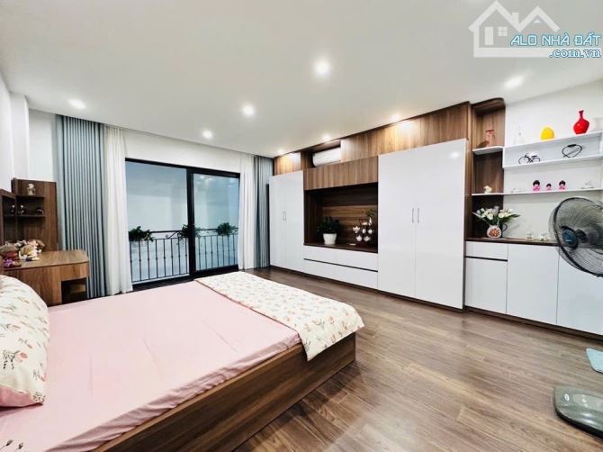 HOÀNG HOA THÁM 6 TẦNG THANG MÁY-DT 45M GIÁ 11,7 TỶ GẦN Ô TÔ - 3