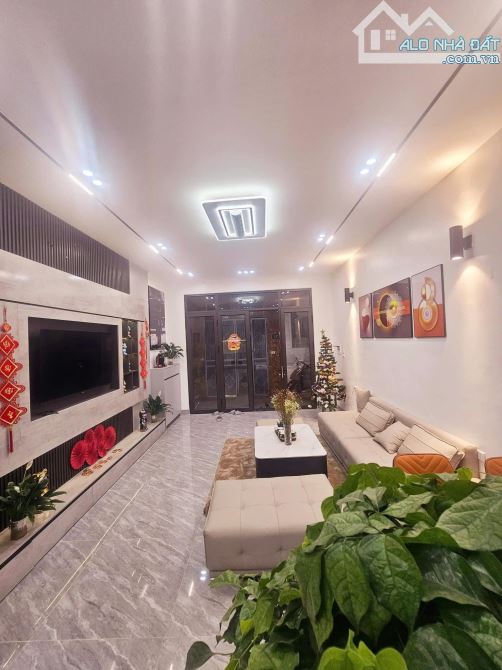 Bán Nhà Trương Định - Full Nội Thất - Ngõ Thông 42m2 4 tầng  7,95 Tỷ - 3