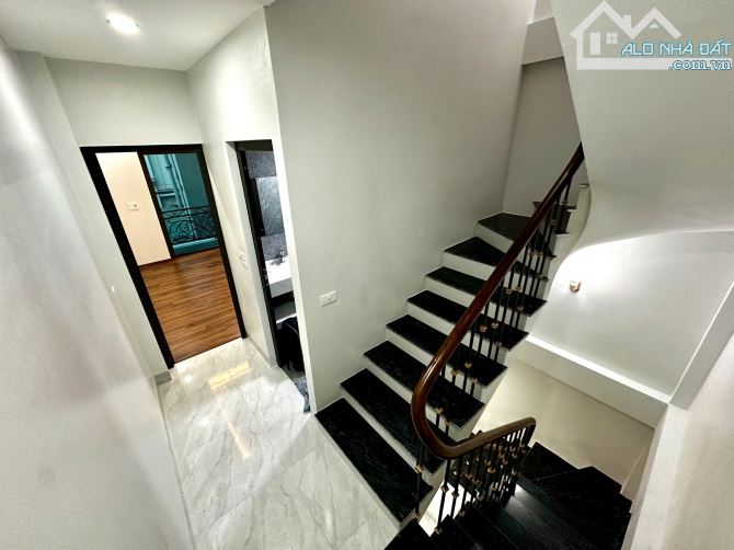 🔥 BÁN GẤP – NHÀ PHỐ KẺ TẠNH, 30m² x 6 TẦNG, LÔ GÓC, NGÕ RỘNG – GIÁ CHỈ 6.5 TỶ 🔥 - 3