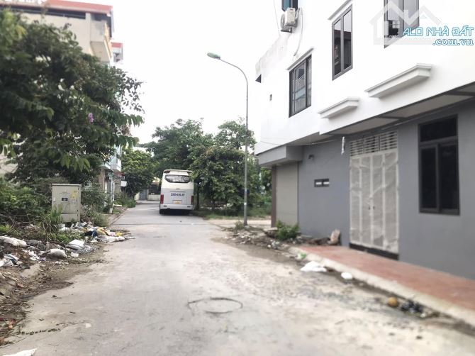 BÁN GẤP 40M ĐẤT TÁI ĐỊNH CƯ LẠC THỊ NGỌC HỒI P.LÔ ÔTÔ TRÁNH VỈA HÈ CHỈ 6.35 TỶ - 3