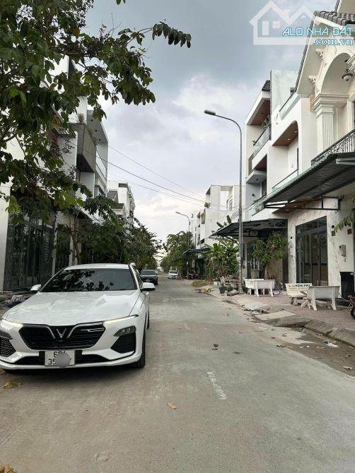 NẮM CHÍNH CHỦ BÁN NHÀ 2 TẦNG MẶT TIỀN ĐƯỜNG 7A KHU VĂN HÓA TÂY ĐÔ - 3