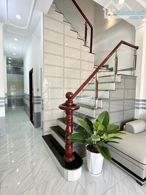 NẮM CHÍNH CHỦ BÁN NHÀ 2 TẦNG KHU DÂN CƯ 3A - 3