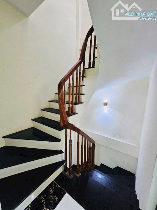 ✅Bát Khối phường Long Biên, ô tô đỗ cổng, 3 ngủ, mặt tiền 4,1m full nội thất về ở ngay - 3