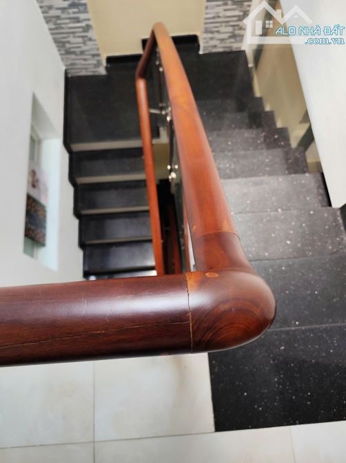 NHÀ MẶT TIỀN TRUNG MỸ TÂY Q12 - 3 TẦNG 147M2 ( 6M X 24M) - ĐƯỜNG NHỰA 8M THÔNG - HƠN 9 TỶ. - 3