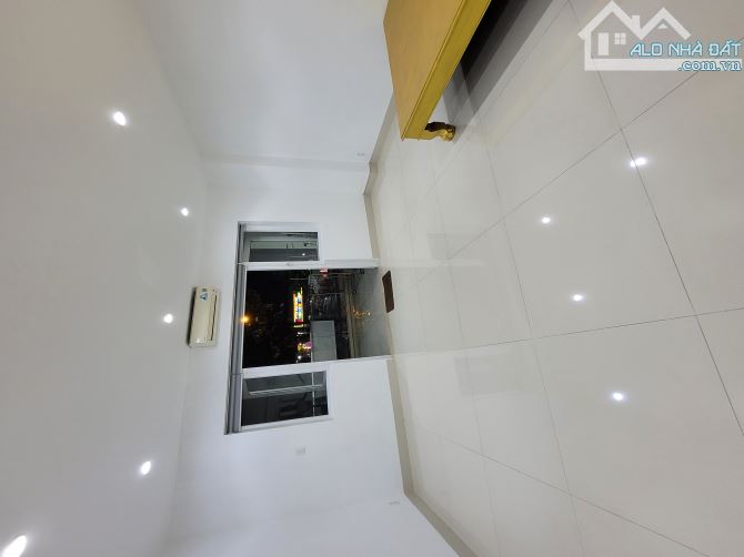 Nhà Đẹp 6 tầng full nội thất,  hẻm xe hơi 60m2 Phan Huy Ích 8,99 Tỉ - 3