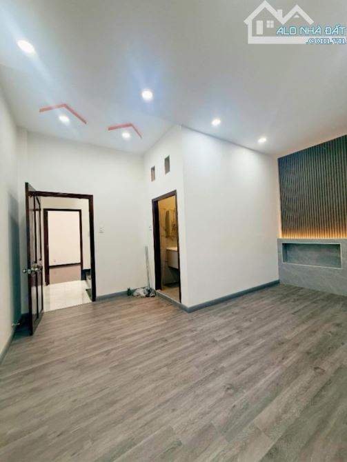 BÁN NHÀ MT Trần Văn Quang, Tân Bình 4 tầng 108m2(6x18). Nhà đẹp ở ngay. Giá chỉ 15,5 tỷ. - 3