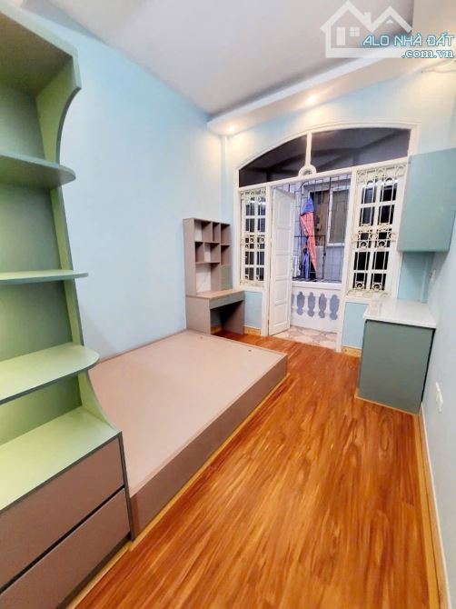 CẦN BÁN GẤP NHÀ ĐẸP NGÕ 420 KHƯƠNG ĐÌNH - DT 40M2 - 5 TẦNG - MT 3M - GIÁ 8.25 TỶ - 3