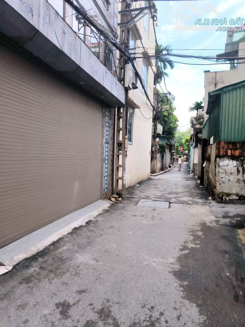 SIÊU PHẨM LONG BIÊN - SÁT VINHOME RIVERSIDE - Ô TÔ VÀO NHÀ - CÁCH Ô TÔ TRÁNH 20M - 3